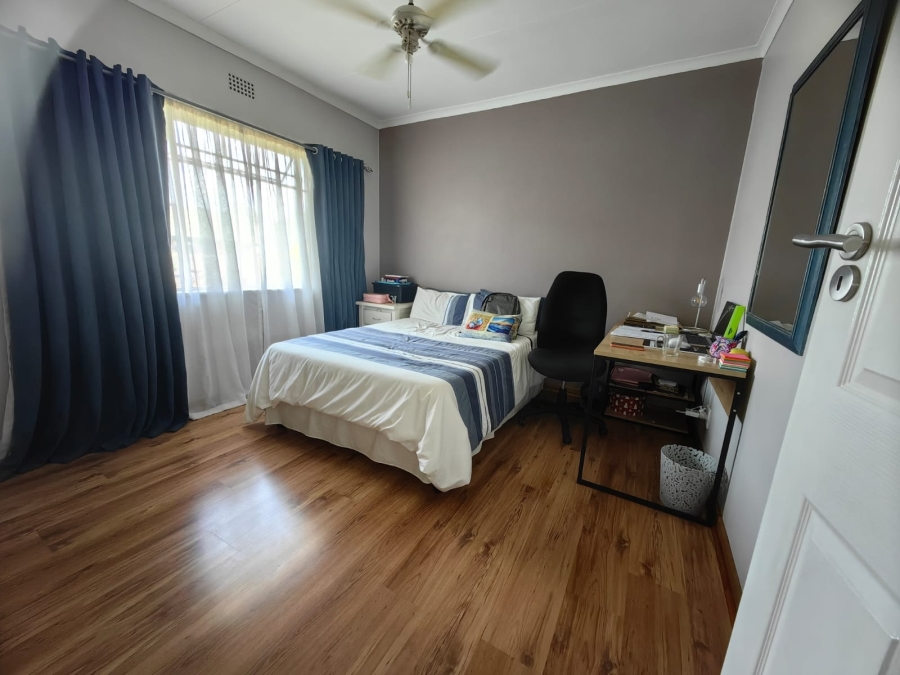 3 Bedroom Property for Sale in Vaalpark Free State